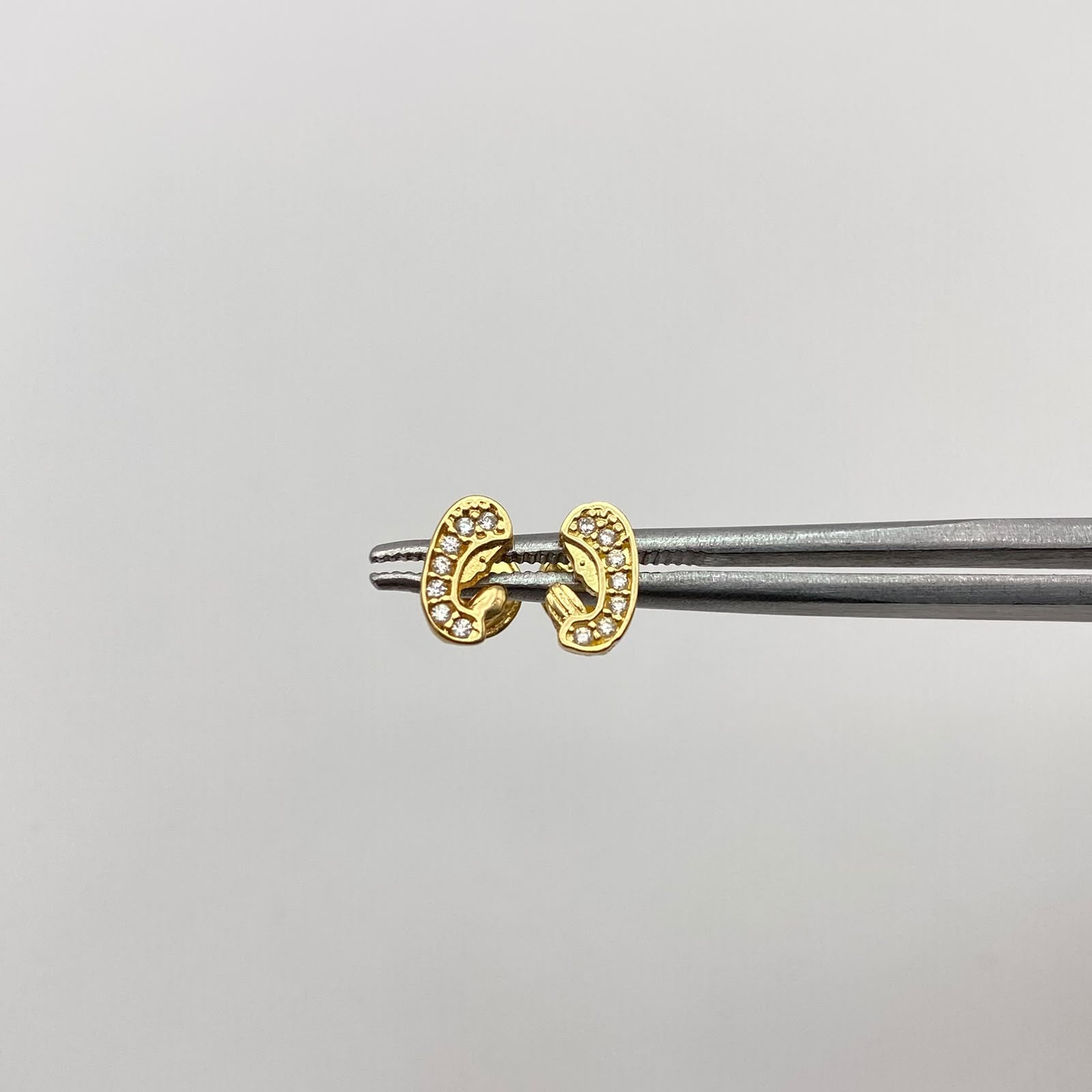 Topos virgen niña Maria Oro amarillo 18k 0,9 Gr / 4,48 mm