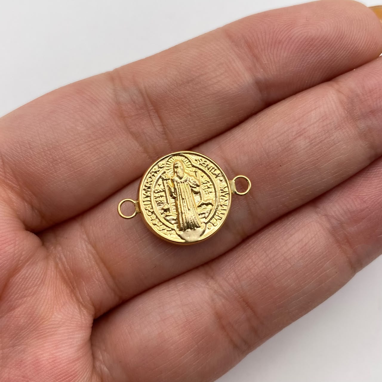 Herraje san benito Oro amarillo 18k 0,8 Gr / 2,5 Cm