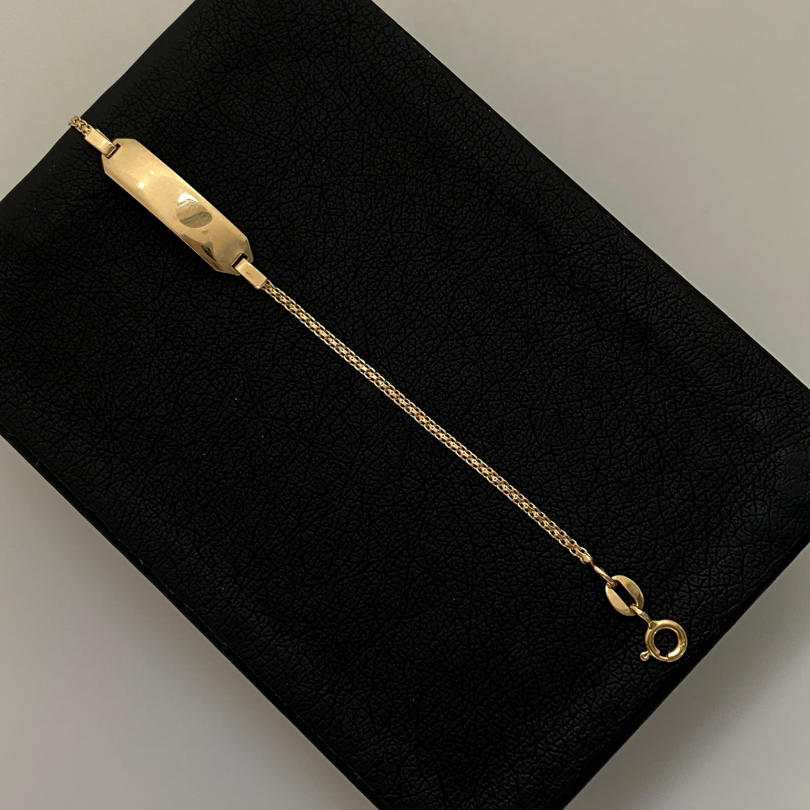 Pulso bebé It Placa Tejido Chinoo Oro amarillo 18k +1 / 2,1 Gr / 1,1 mm / 15 Cm