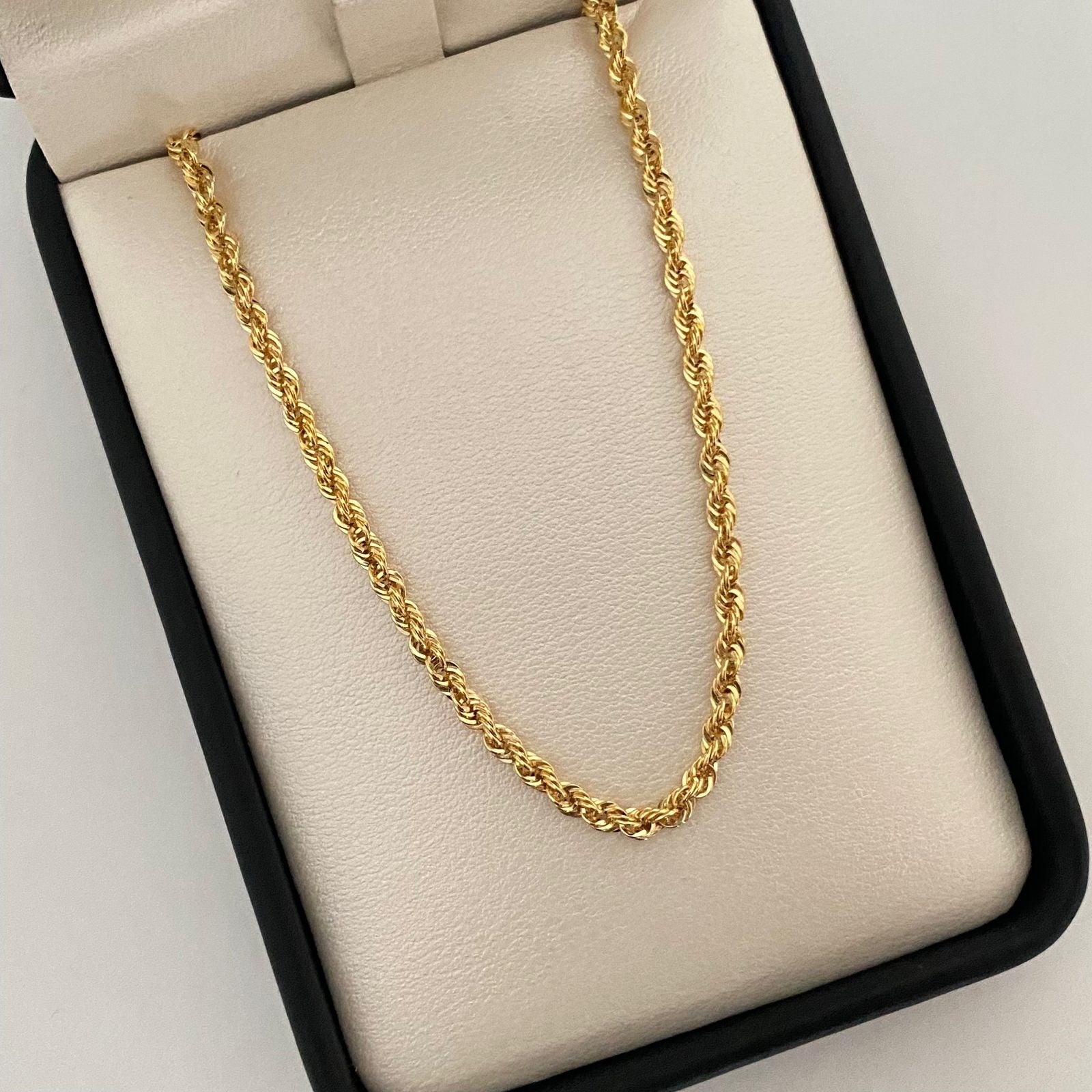 Pulso It Lazo Oro amarillo 18k +1 / 1,85 Gr / 2,7 mm / 18,6 Cm