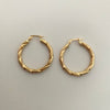 Candonga entorchada lisa  Oro amarillo 18k 2,45 Gr / 2,6 Cm