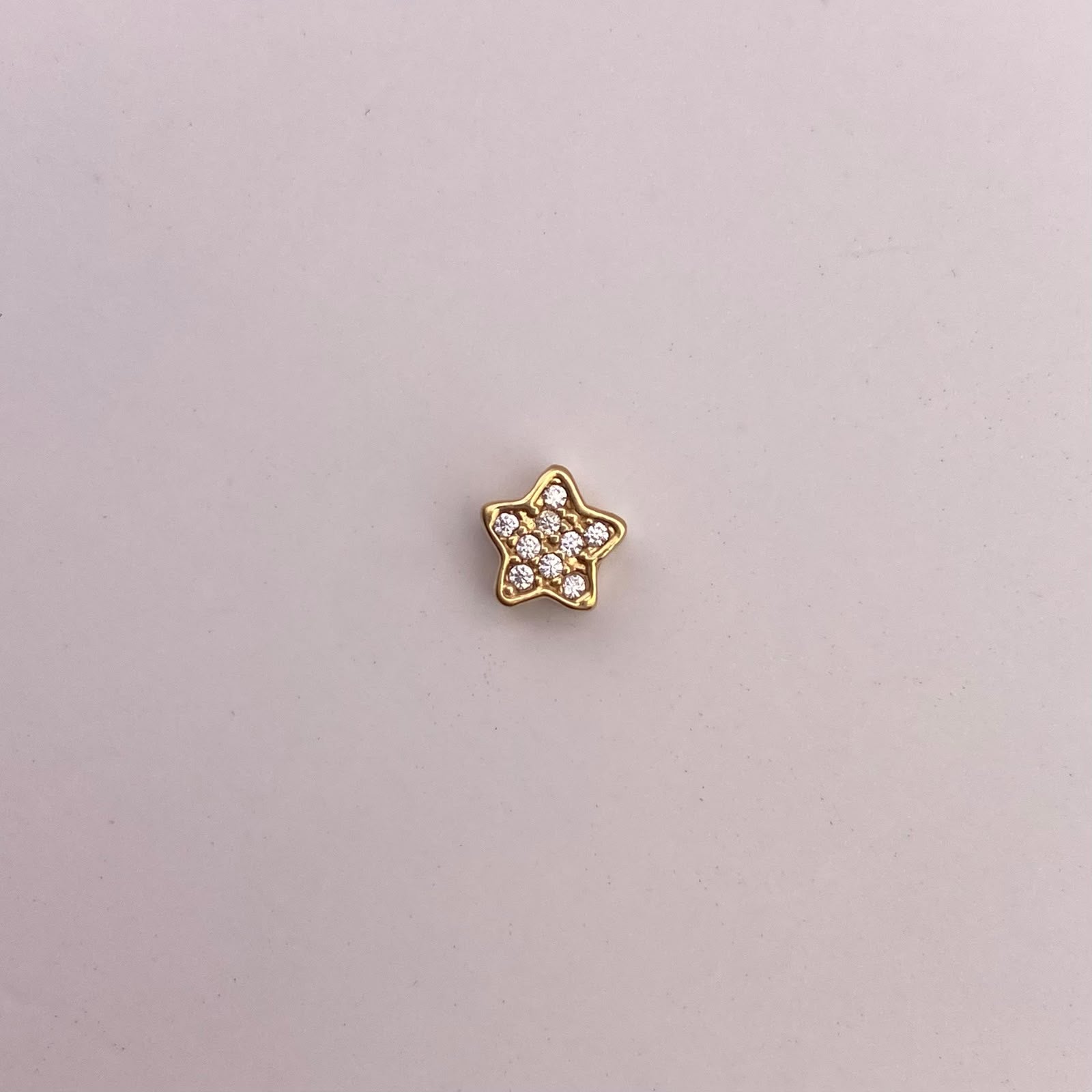 Herraje estrella circones blancos Oro amarillo 18k 0,49 Gr / 0,5 Cm
