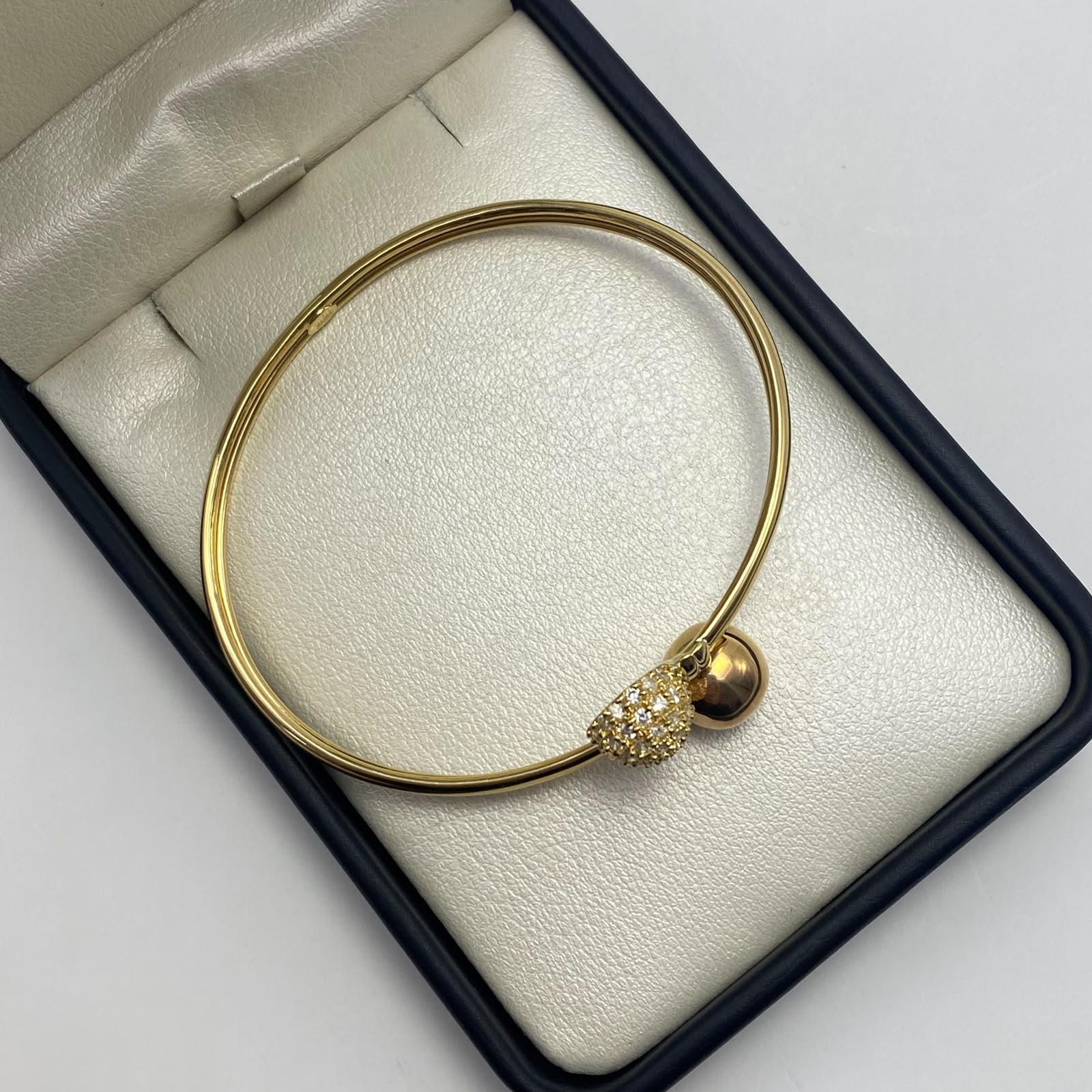 Aro Tu y yo circones blancos Oro amarillo y Oro rosa 18k 7,42 Gr / 3,9 mm / 18 Cm