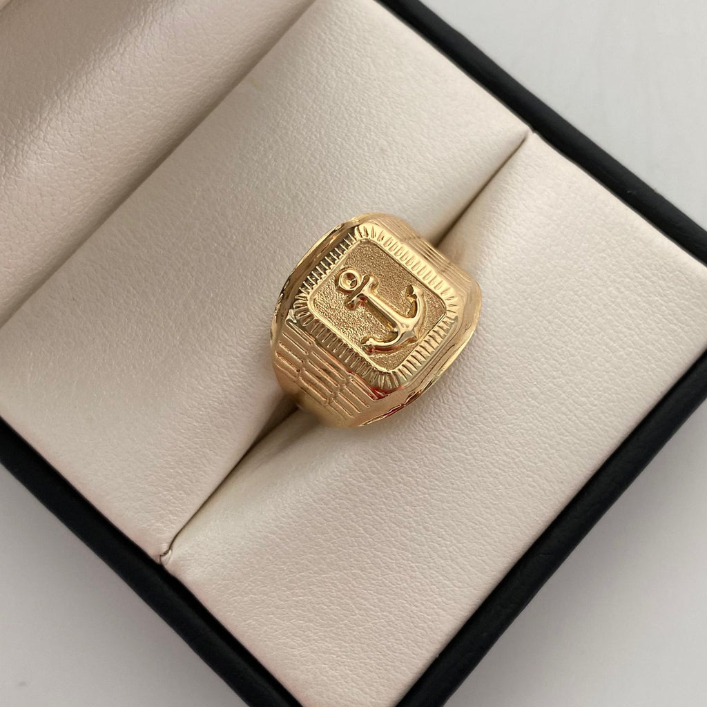 Anillo Troquel Ancla Oro amarillo 18k / Talla 11 / 3,9 Gr / 4,8 mm