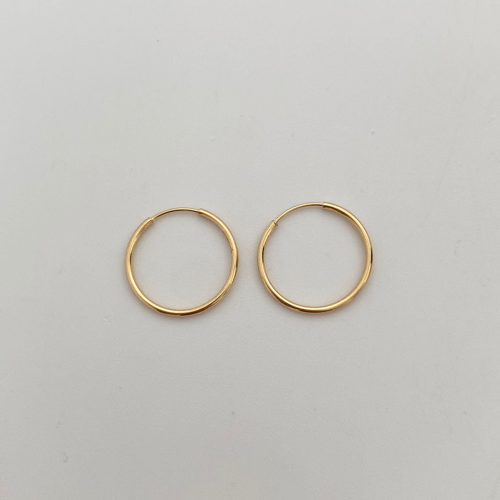 Candongas Imperdibles Oro amarillo 18k 0,55 Gr / 1,5 Cm