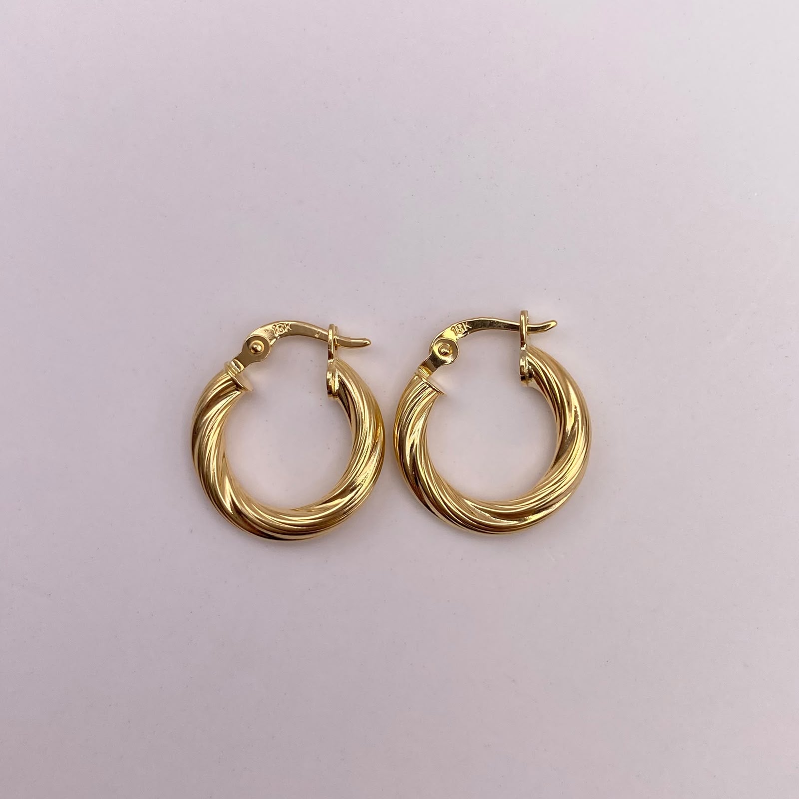 Candonga Entorchada Oro amarillo 18k 1,46 Gr / 1,7 Cm