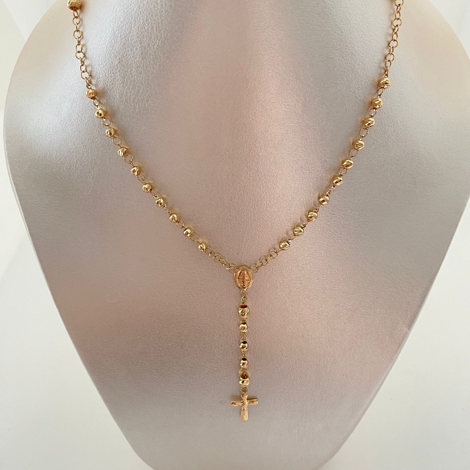 Rosario Balines # 3 y #4 diamantados Oro amarillo 18k 6,85 Gr / 4 mm / 45 Cm Broche 0,40