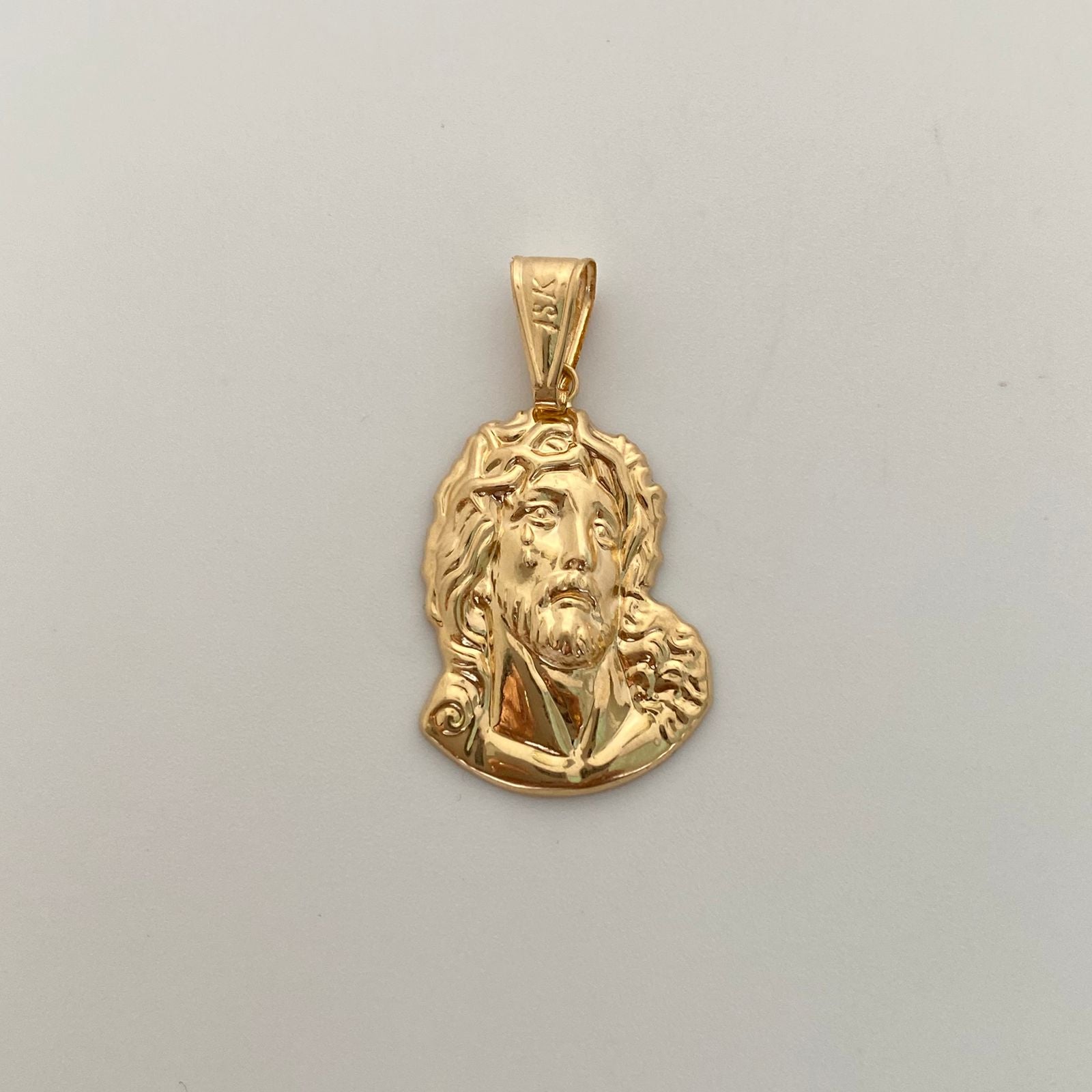 Dije Rostro De jesus Silueta Oro amarillo 18k 2,1 Gr / 18,1 mm / 3,4 Cm