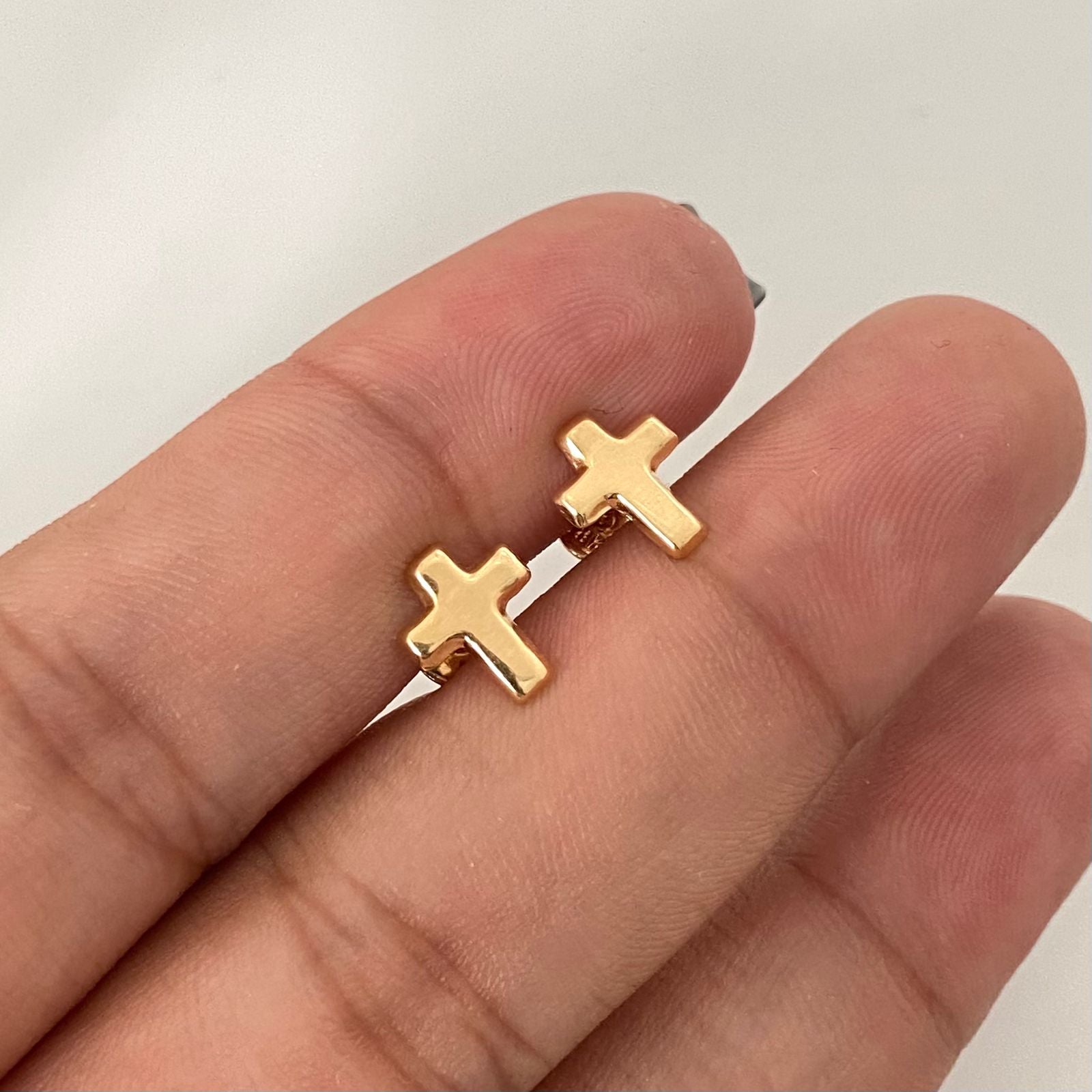 Topos cruz plana lisa Oro amarillo 18k 0,65 Gr / 7,3 mm