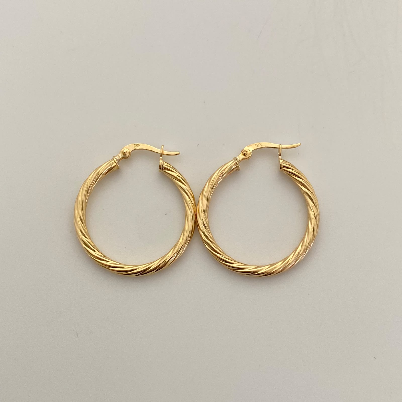 Candonga Entorchada Oro amarillo 18k 2,55 Gr / 2,8 Cm