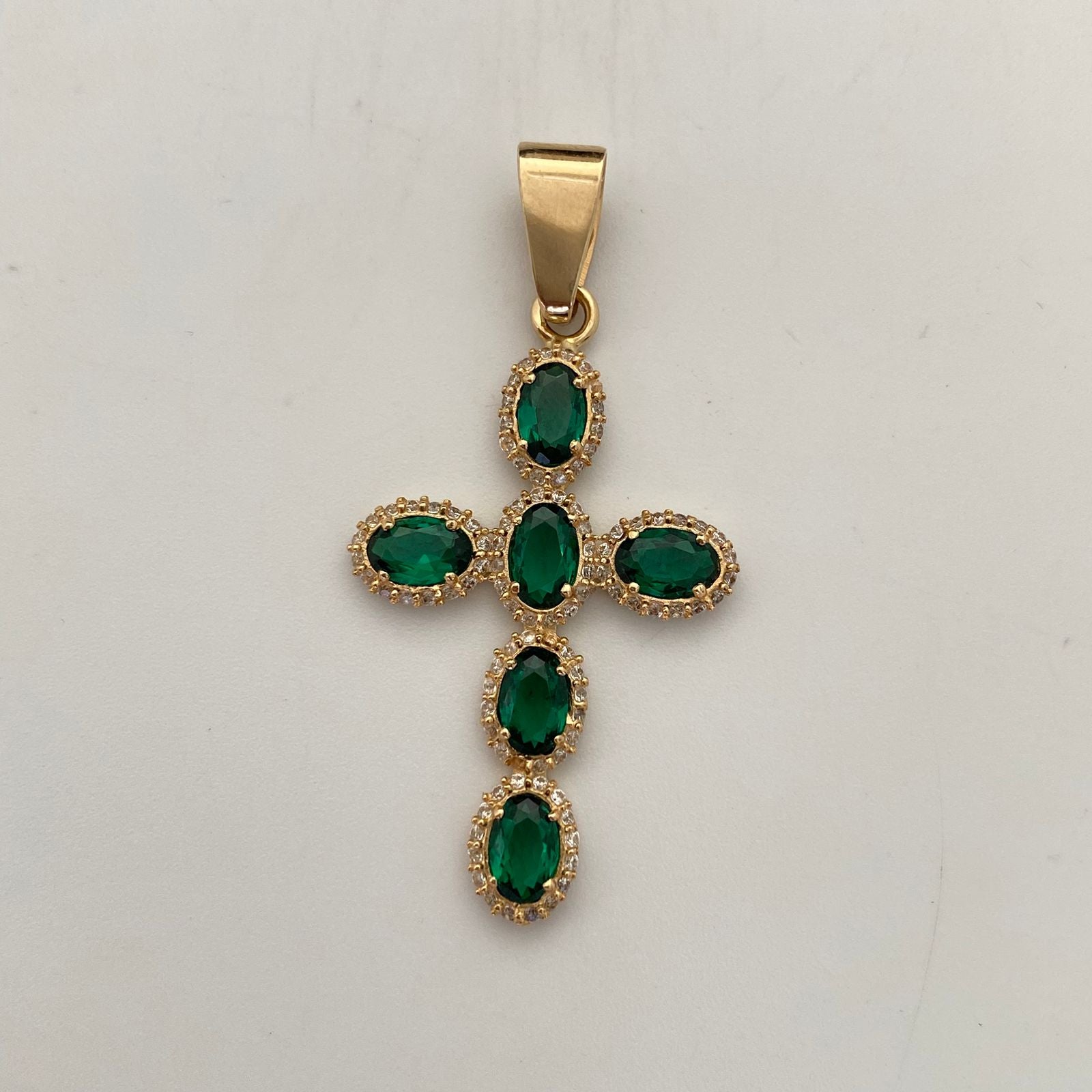 Dije Cruz Casting Verde Oro amarillo 18k 3,45 Gr / 23 mm / 4,5 Cm