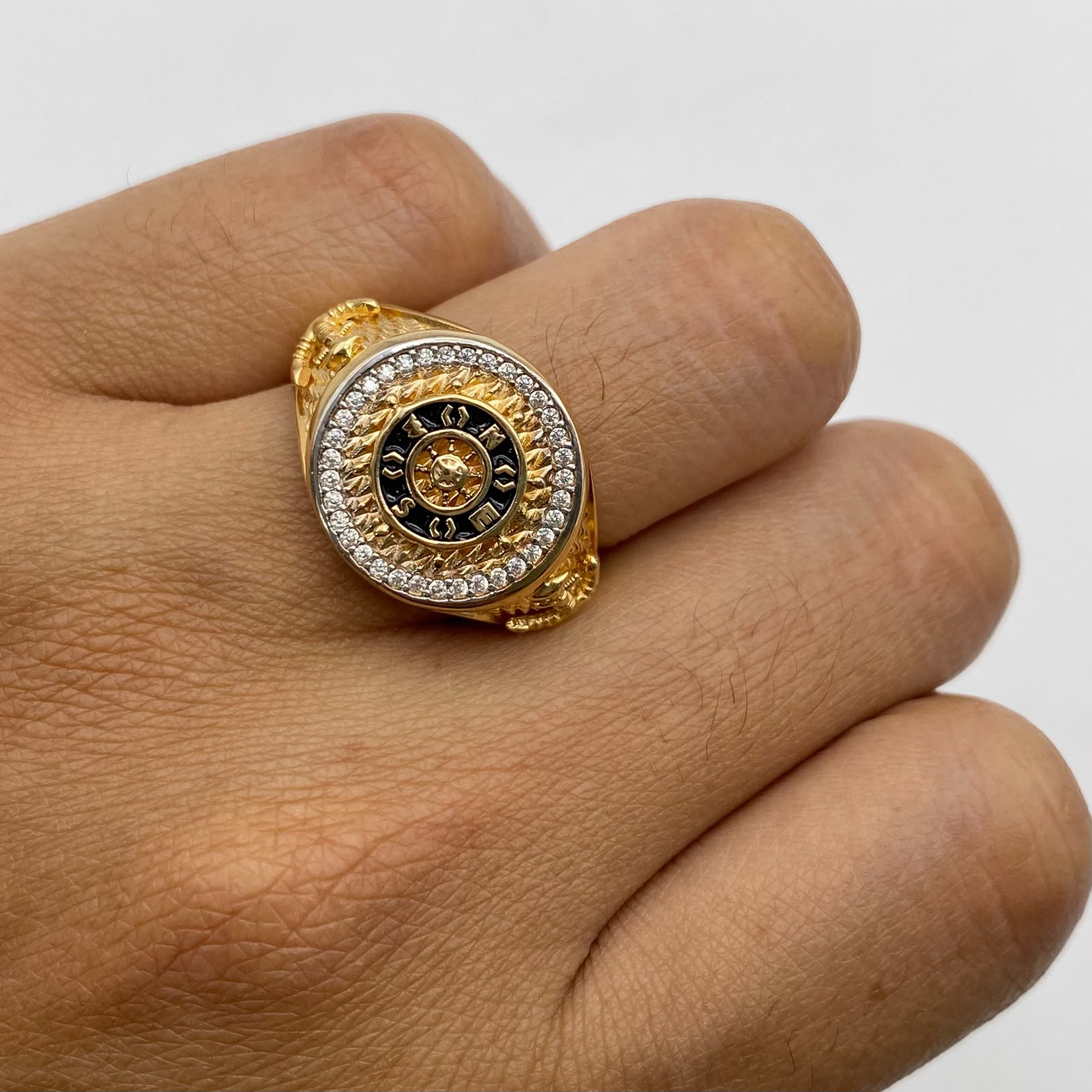 Anillo timon  Oro amarillo y Oro blanco 18k / Talla 9 / 9,10 Gr / 5,1 mm