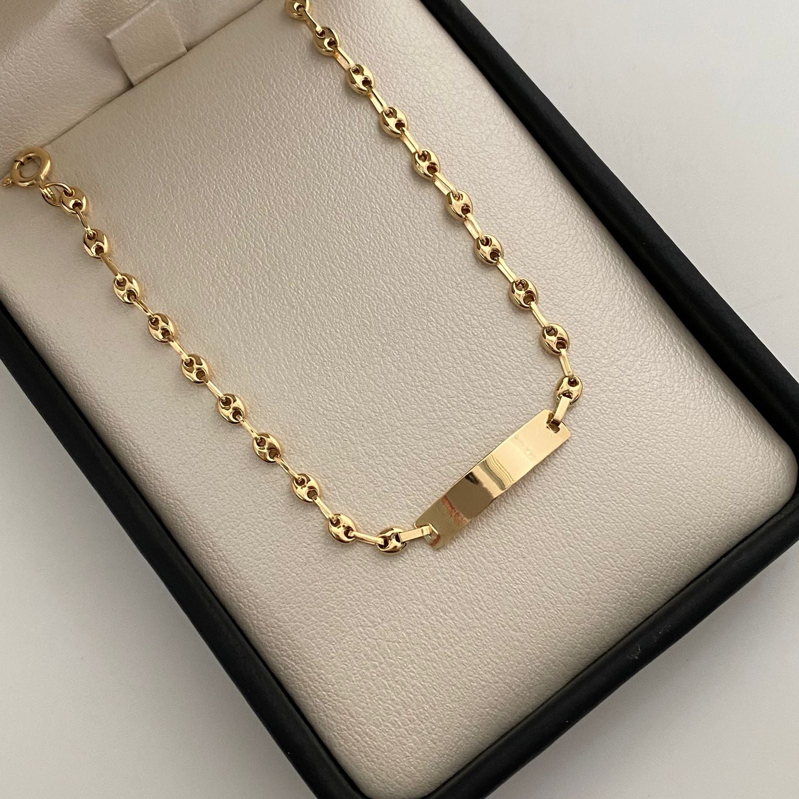 Pulso bebé gc placa rectangular   Oro amarillo 18k 1,85 Gr / 4,0 mm / 16 Cm Broche 0,15