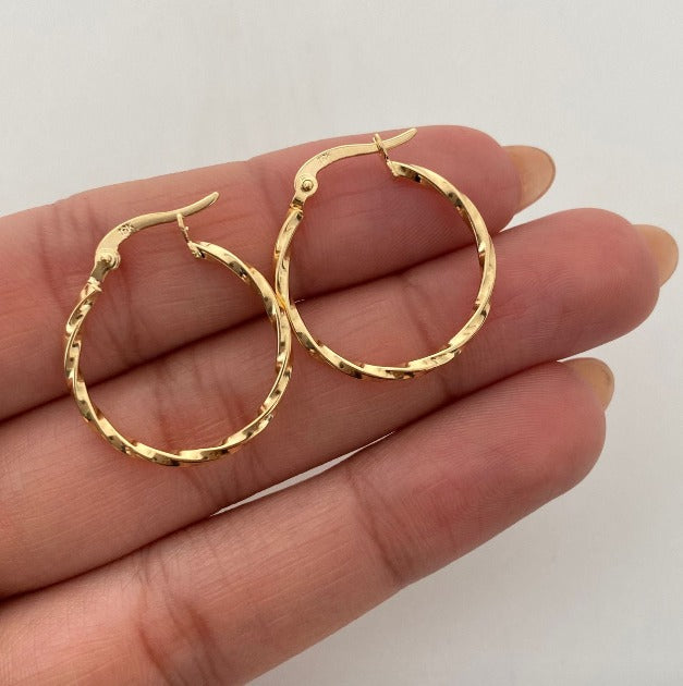 Candonga Entorchada Oro amarillo 18k 1,2 Gr / 2,3 Cm
