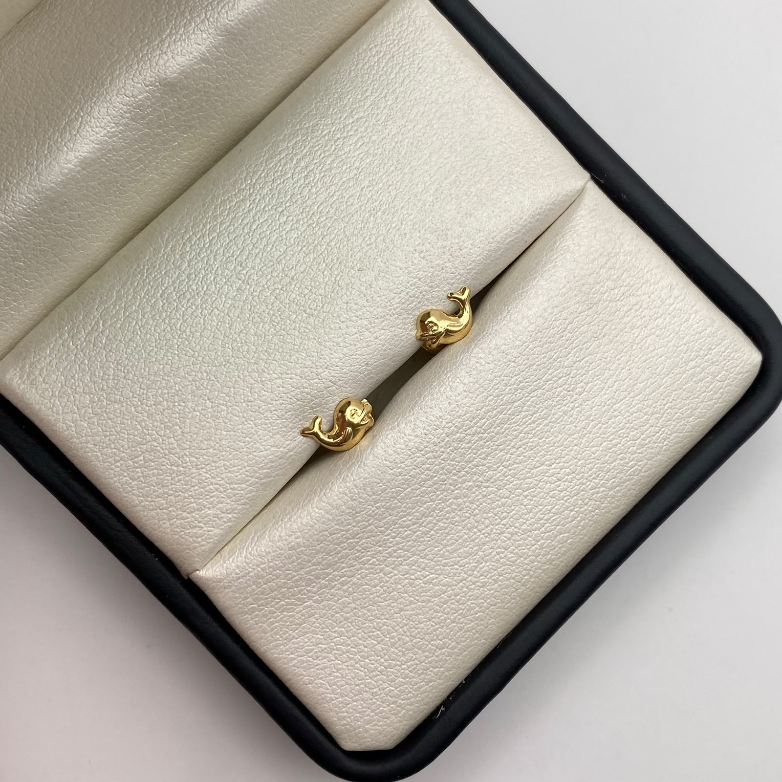 Topos Ballenas Oro amarillo 18k 0,55 Gr / 7,8 mm