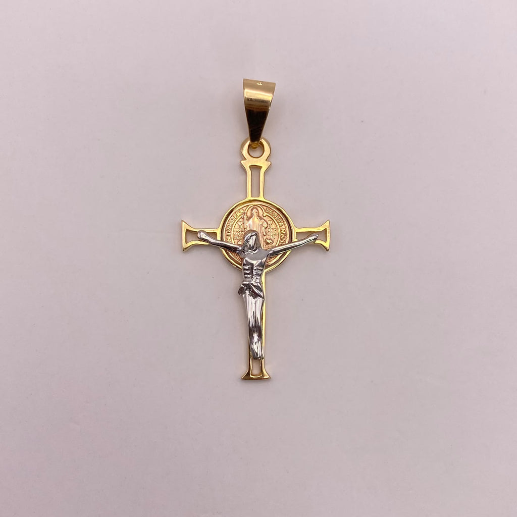 Dije cruz cristo y san benito Tres oros 18k 2,8 Gr / 21,45 mm / 4,5 Cm