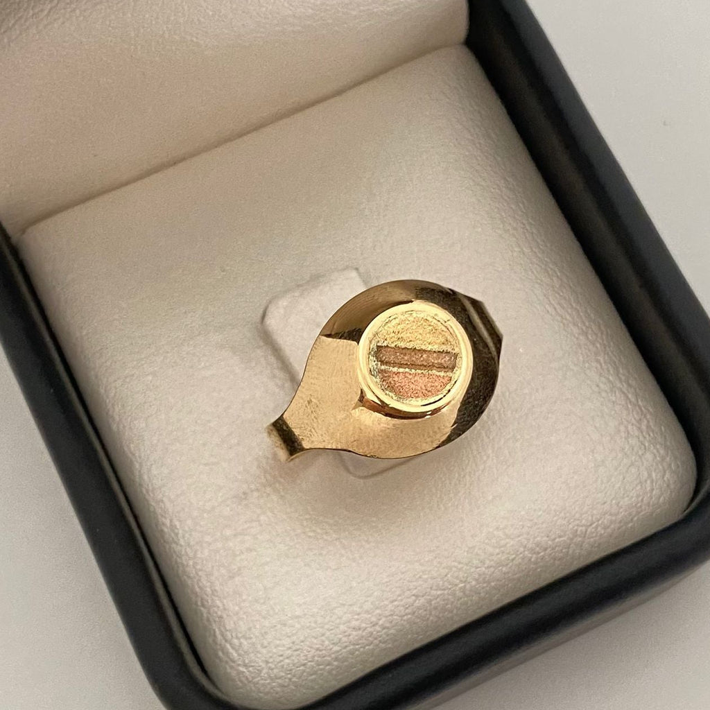 Anillo circulo central Oro amarillo 18k / Talla 7 3/4 / 1,9 Gr