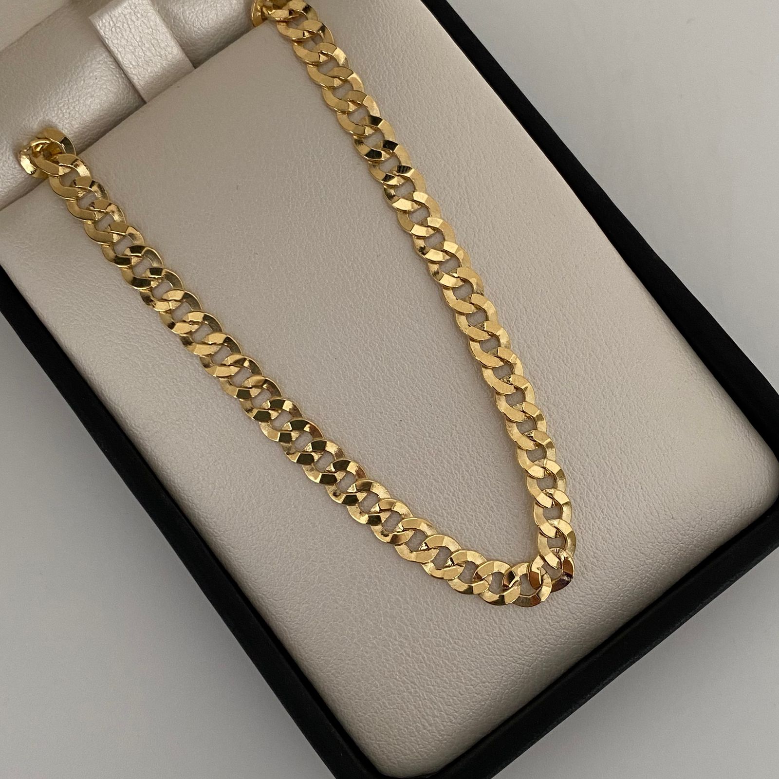 Cadena It Cubana Oro amarillo 18k 14,35 Gr / 5,4 mm / 60 Cm