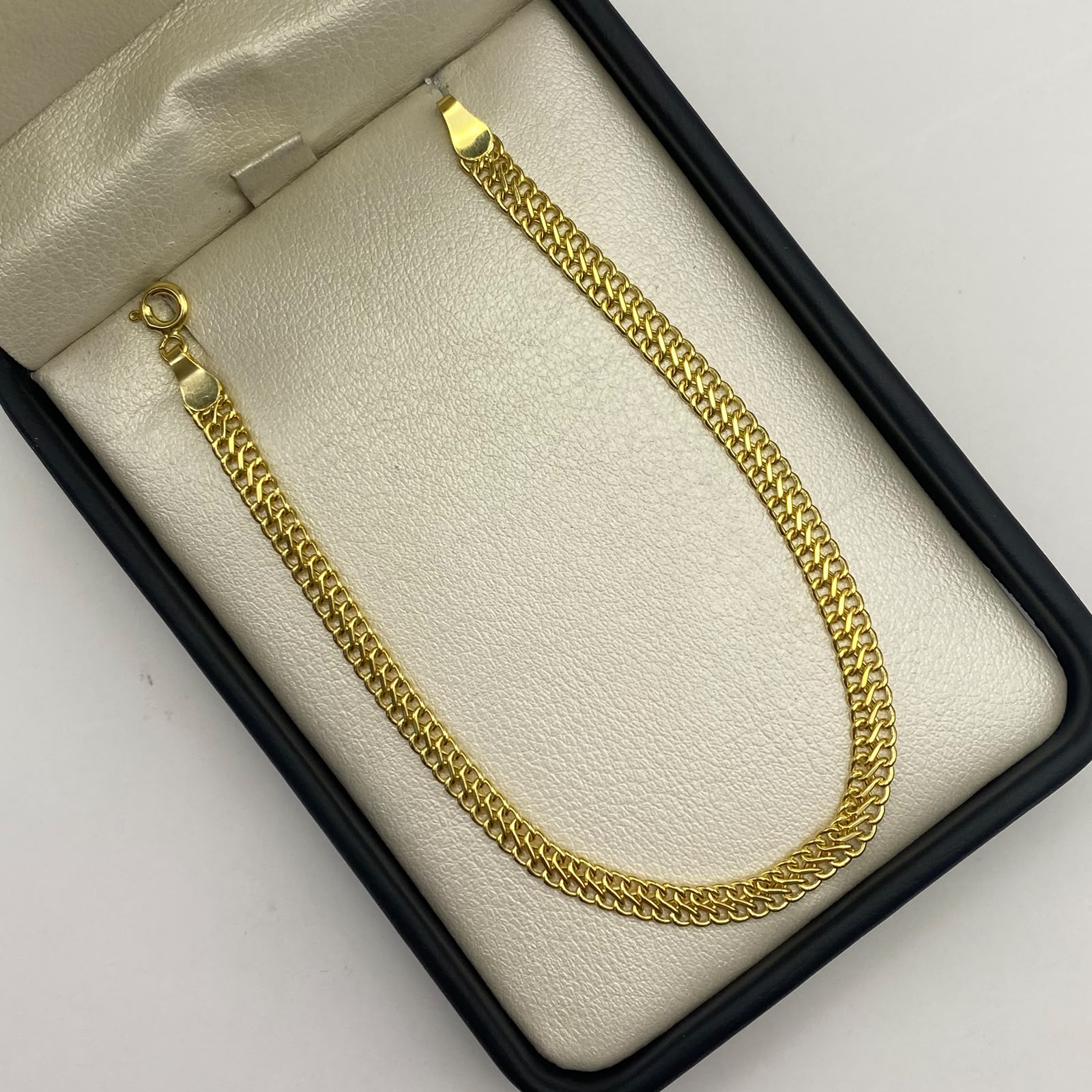 Pulso It Sedusa Oro amarillo 18k +2 / 2,89 Gr / 4,3 mm / 19,1 Cm