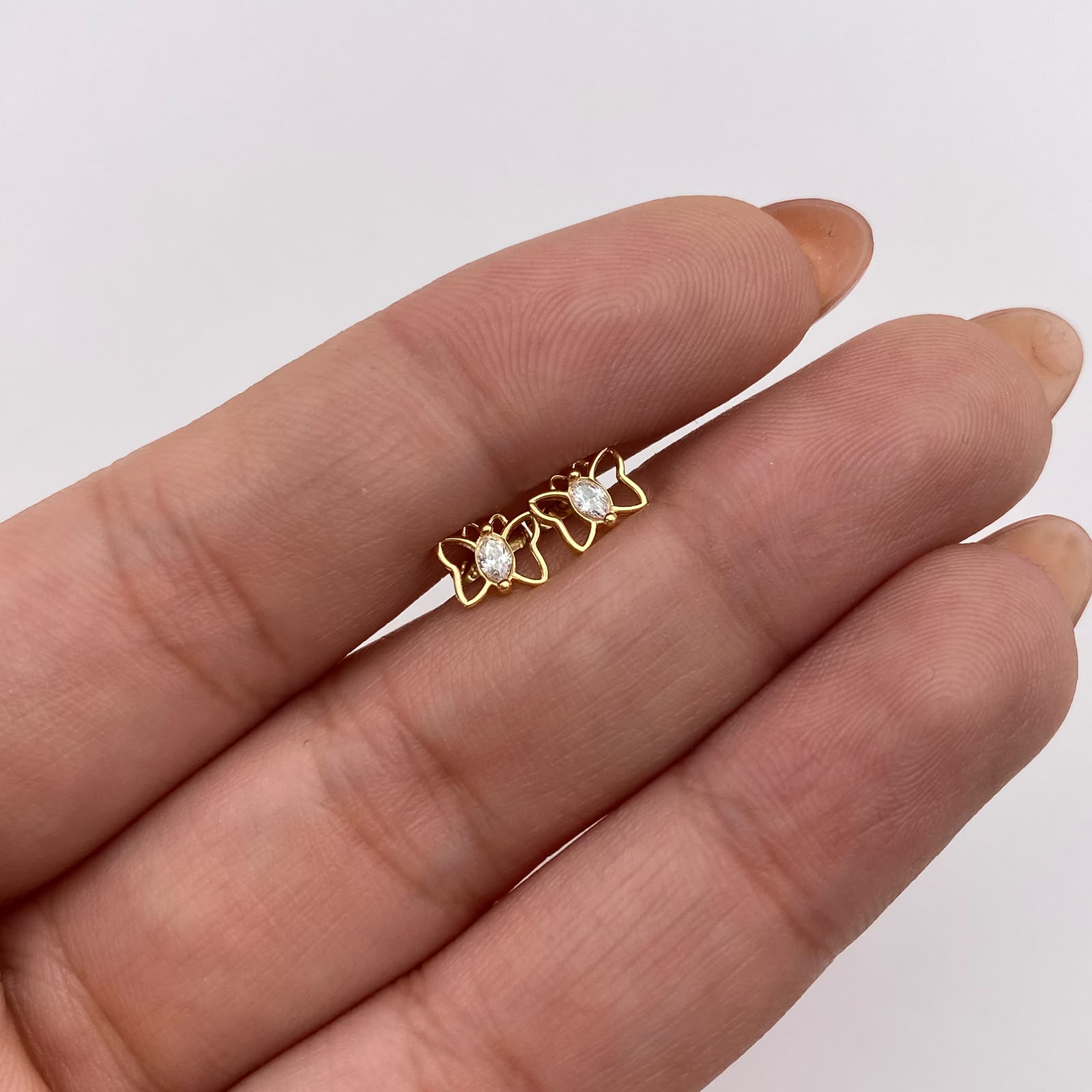 Topos Mariposa circon blanco Oro amarillo 18k 0,65 Gr / 6,5 mm