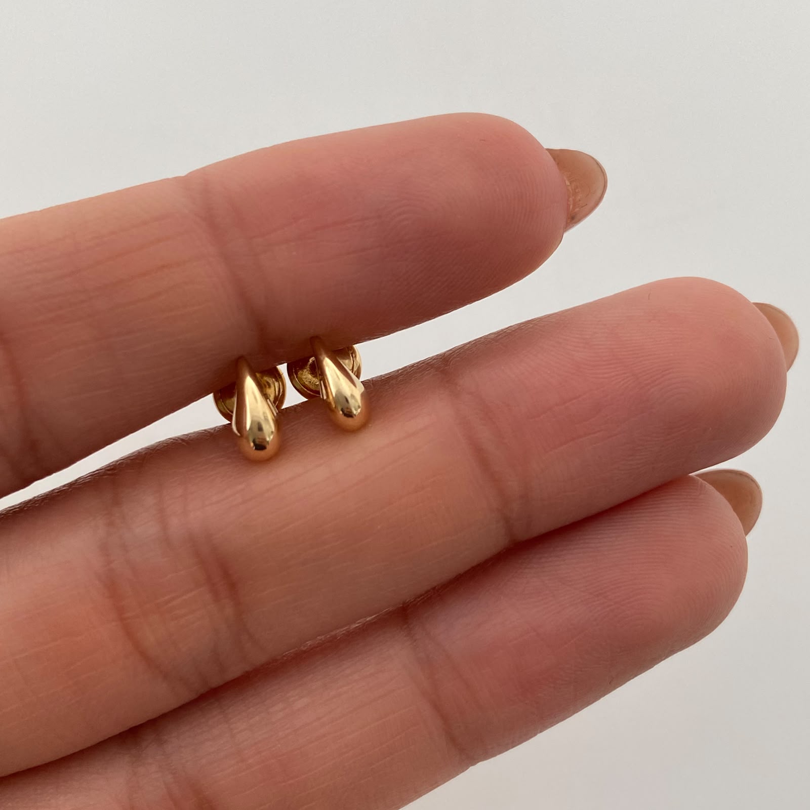 Topos Gota Oro amarillo 18k 0,6 Gr / 3,5 mm