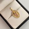 Dije virgen de guadalupe con circones multicolor  Oro amarillo 18k 1,95 Gr / 12,9 mm / 2,7 Cm