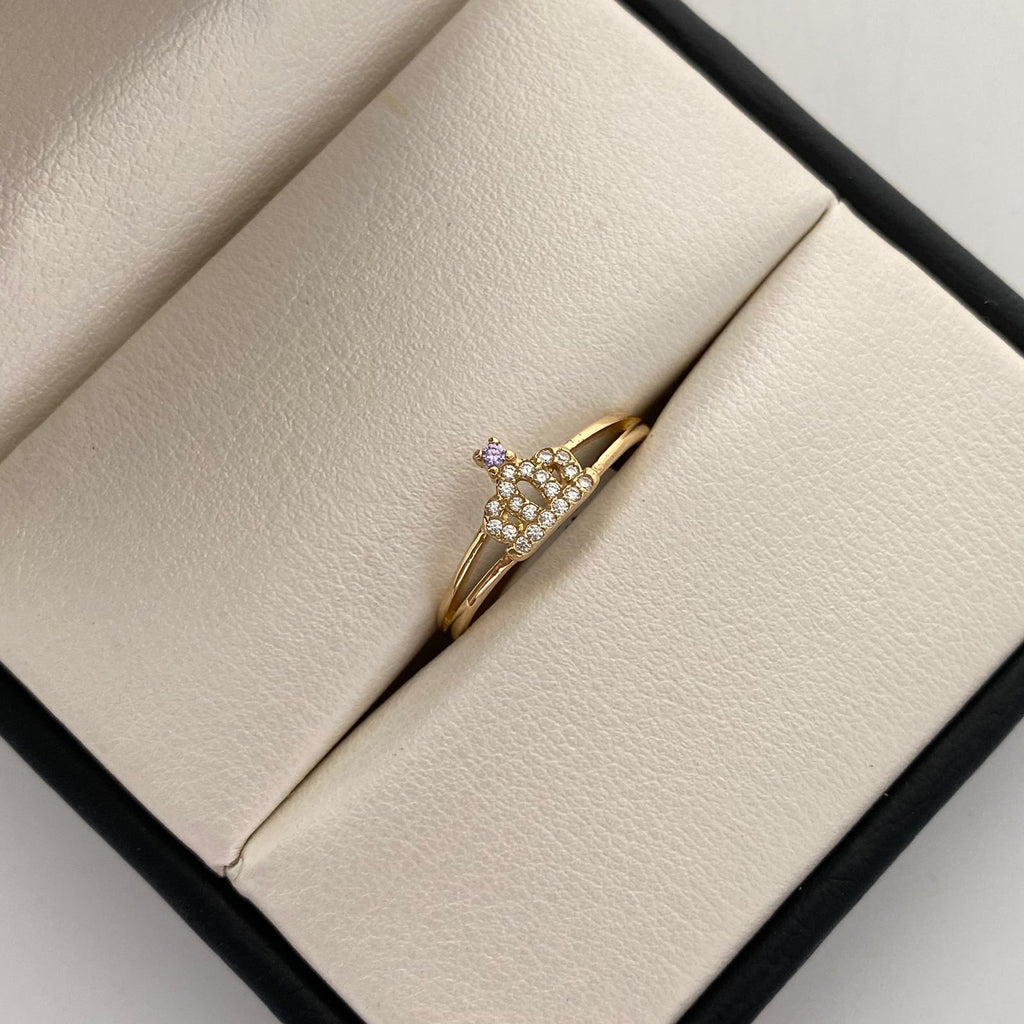 Anillo 15 Corona Circon morado Oro amarillo 18k / Talla 7 / 2 Gr