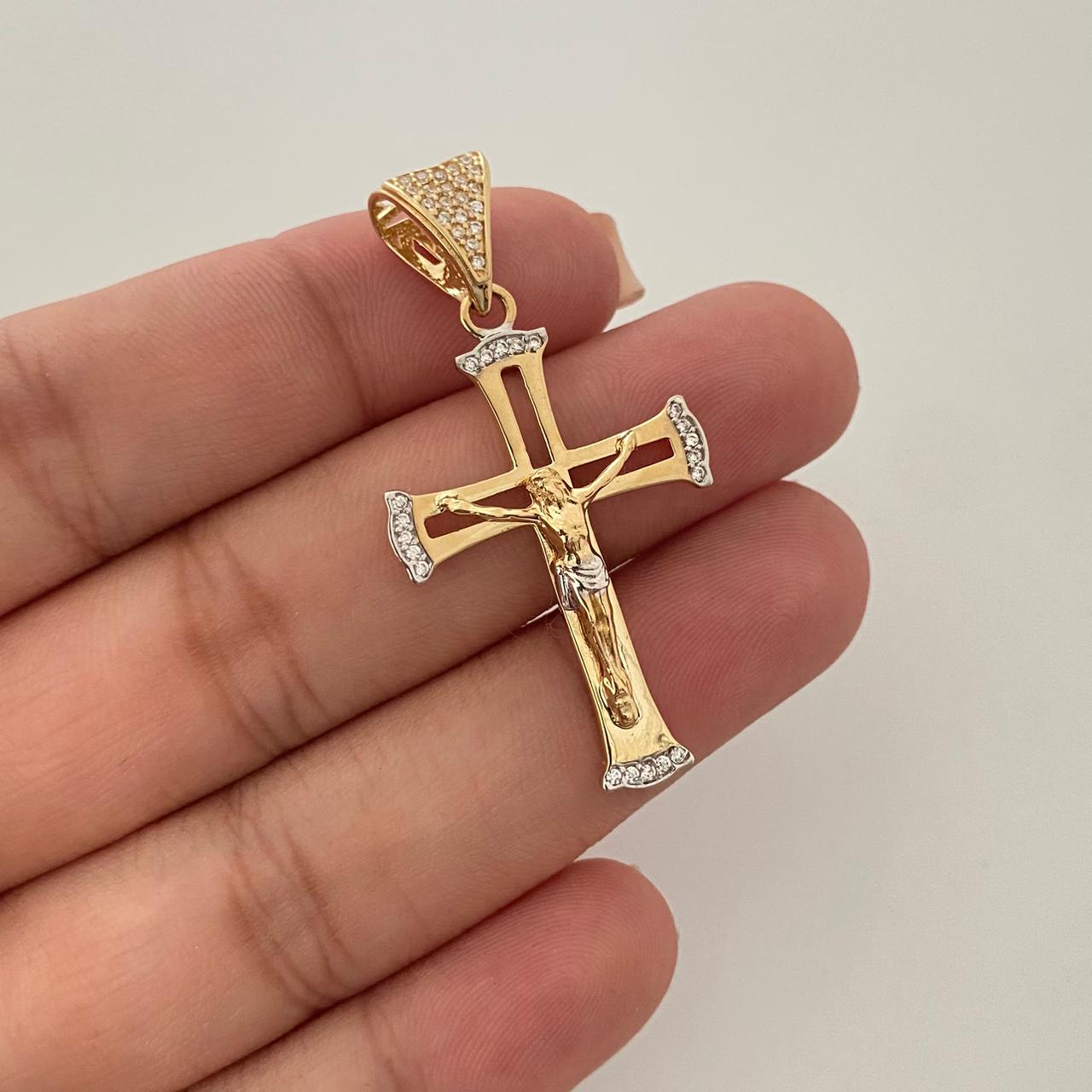 Dije cruz cristo puntas circones cargador casting Oro amarillo y Oro blanco 18k 3,75 Gr / 4,5 Cm