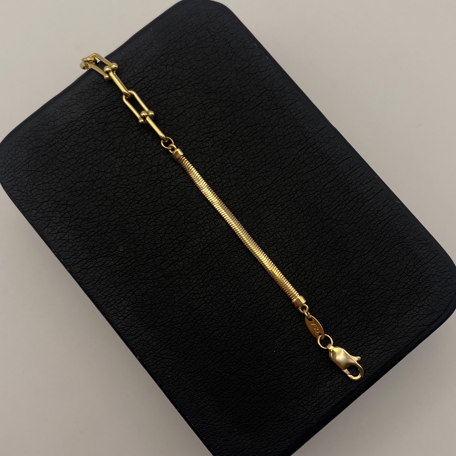 Pulso It Serpiente clip aro Oro amarillo 18k 3,83 Gr / 4 mm / 19,5 Cm