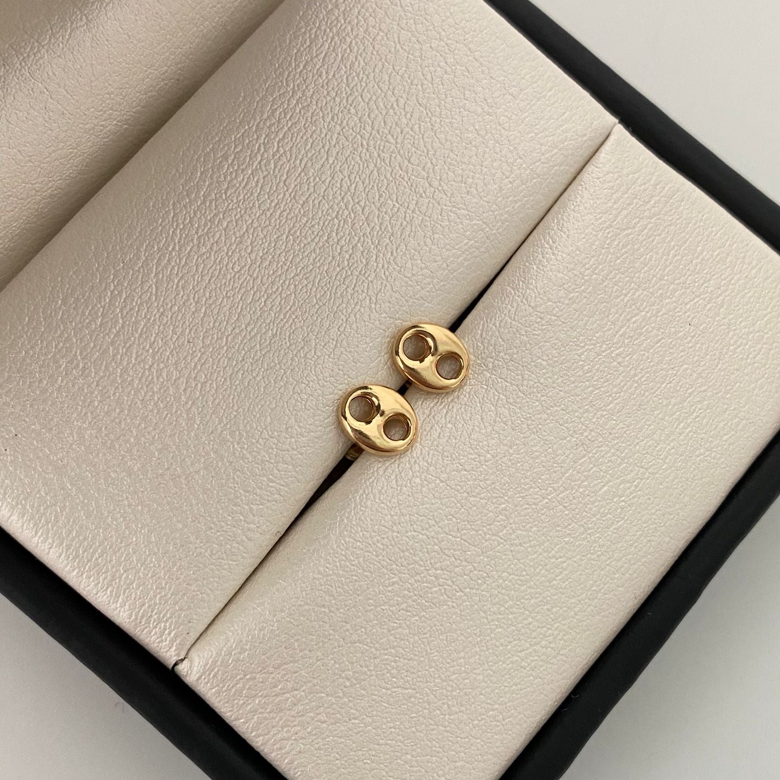 Topos Gc liso Oro amarillo 18k 0,6 Gr / 5,6 mm
