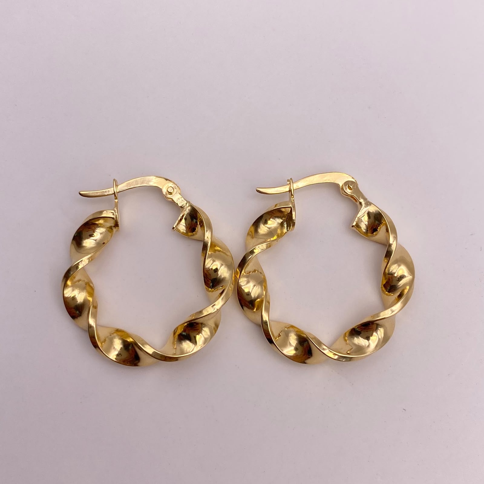 Candonga entorchada lisa Oro amarillo 18k 2,3 Gr / 2,3 Cm