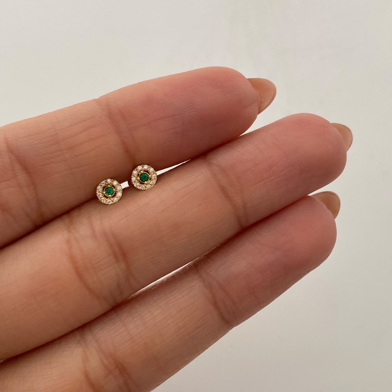 Topos Circulo Casting Verde y Blanco Oro amarillo 18k 0,55 Gr / 4,4 mm