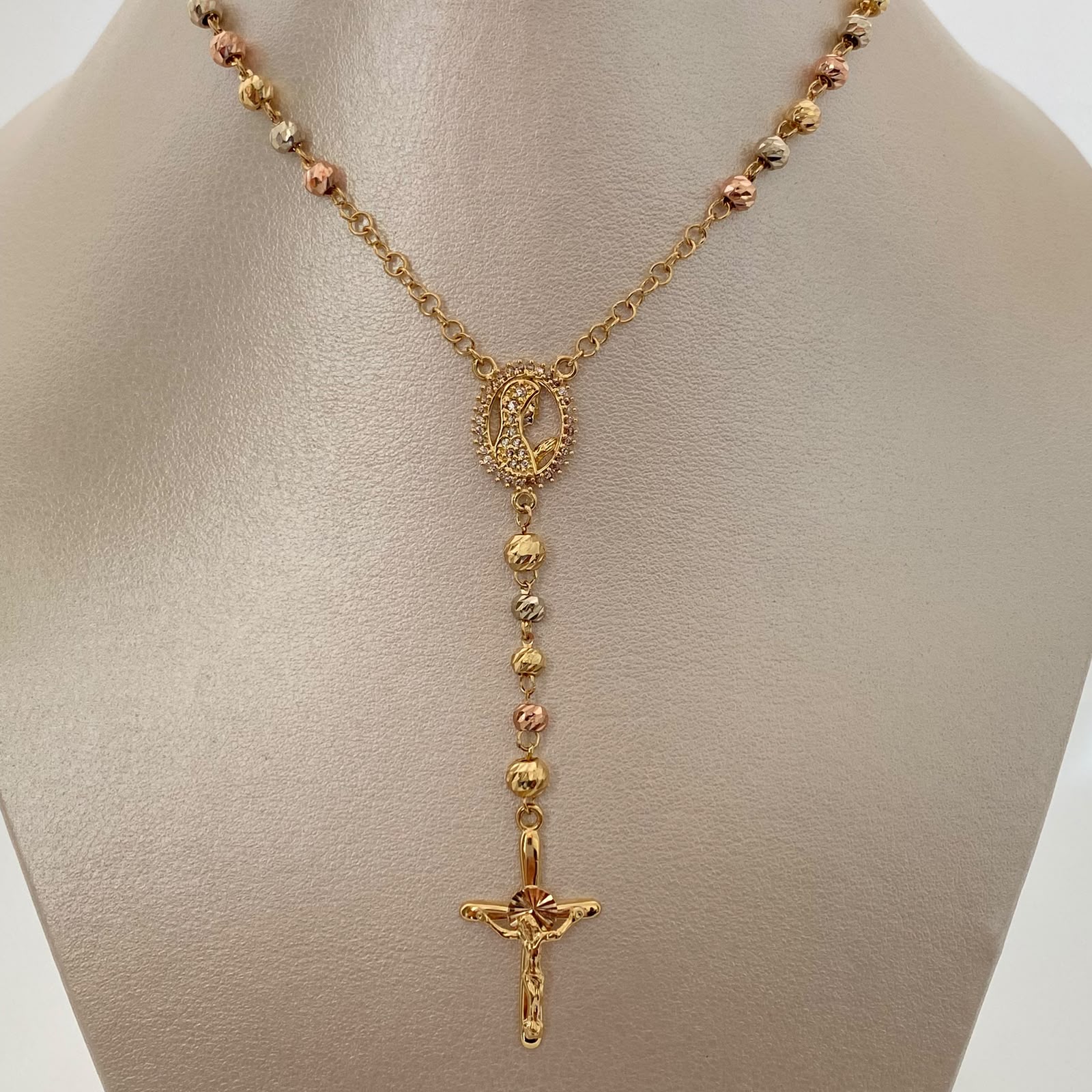 Rosario Niña Maria Casting Tres oros 18k 12,50 Gr / 4 mm / 60 Cm Broche 0,40