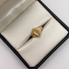 Anillo Troquel diseño diamantado Oro amarillo 18k / Talla 9 / 1,4 Gr / 2,9 mm