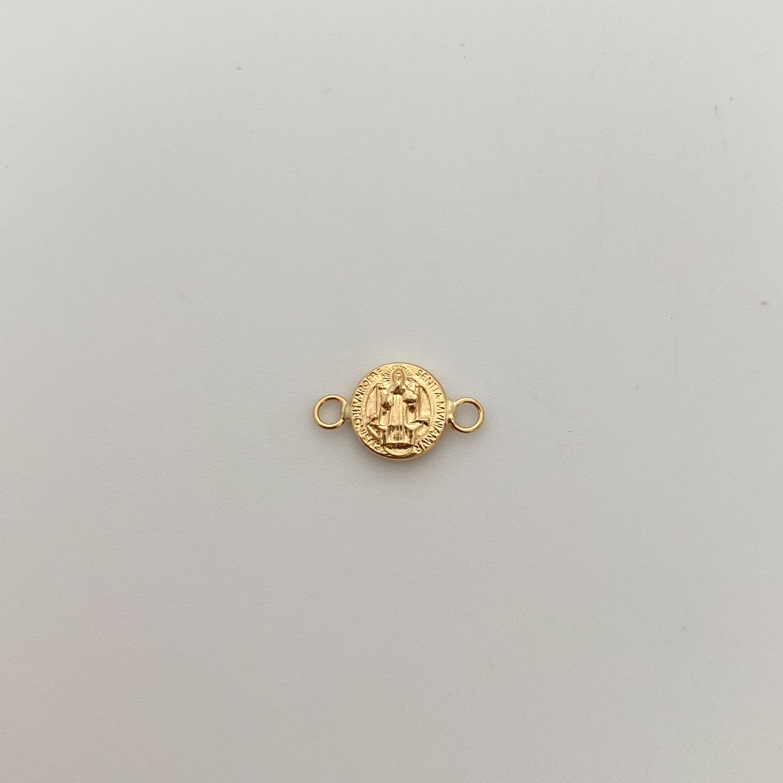 Herraje San benito Oro amarillo 18k 0,35 Gr / 1,5 Cm