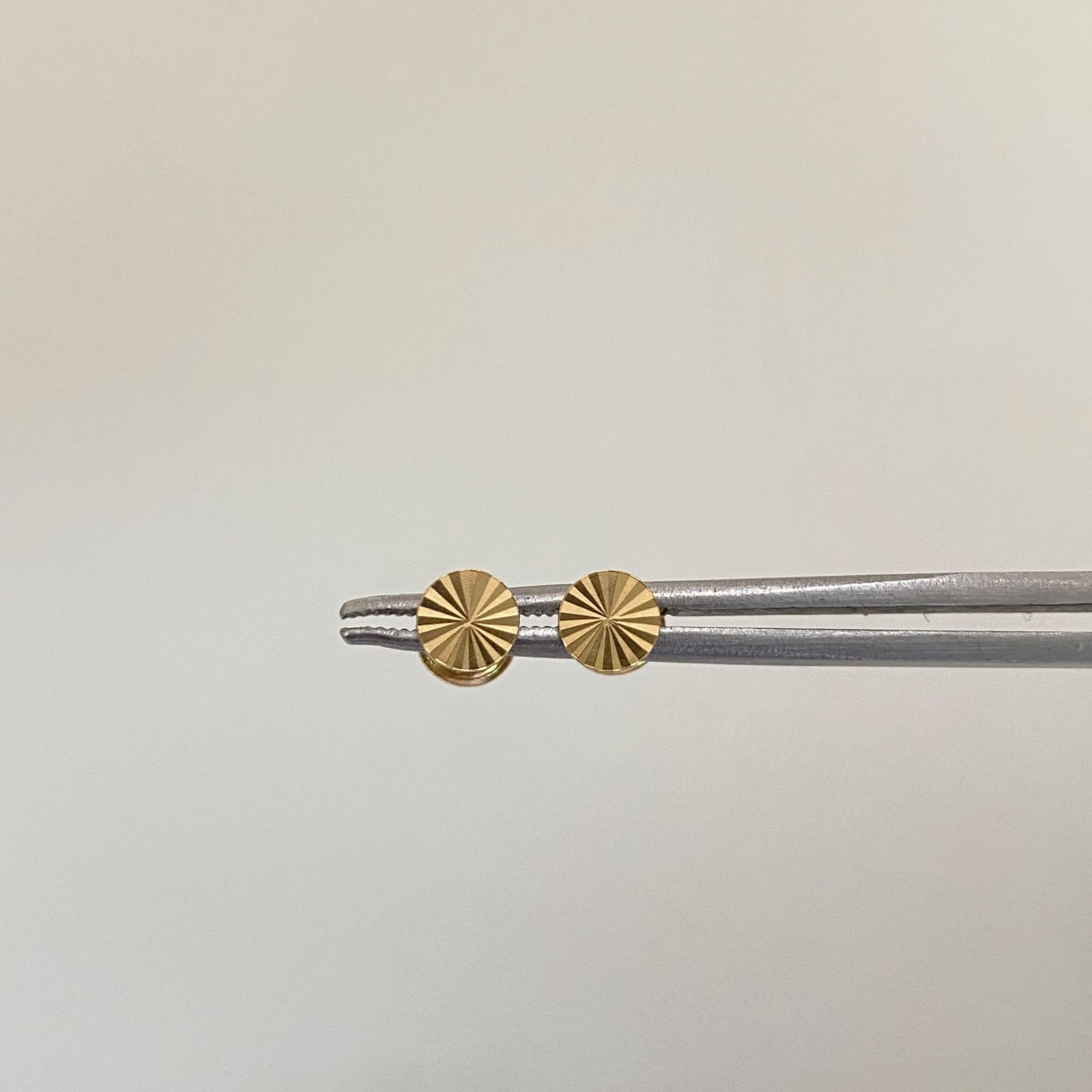 Topos circulo plano diamantado Oro amarillo 18k 0,4 Gr / 3 mm