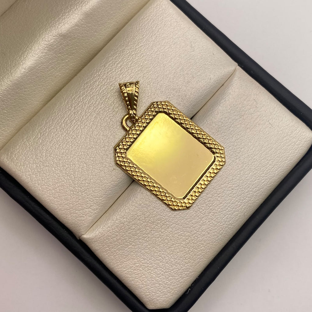 Dije placa fotograbado borde diamantado Oro amarillo 18k 1,74 Gr / 21,16 mm / 3,5 Cm
