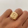 Anillo Troquel Ancla Oro amarillo 18k / Talla 11 / 3,9 Gr / 4,8 mm