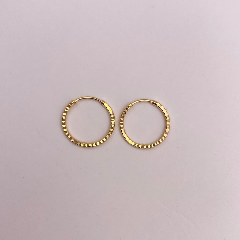 Candonga imperdible diamantada Oro amarillo 18k 0,59 Gr / 1,2 Cm