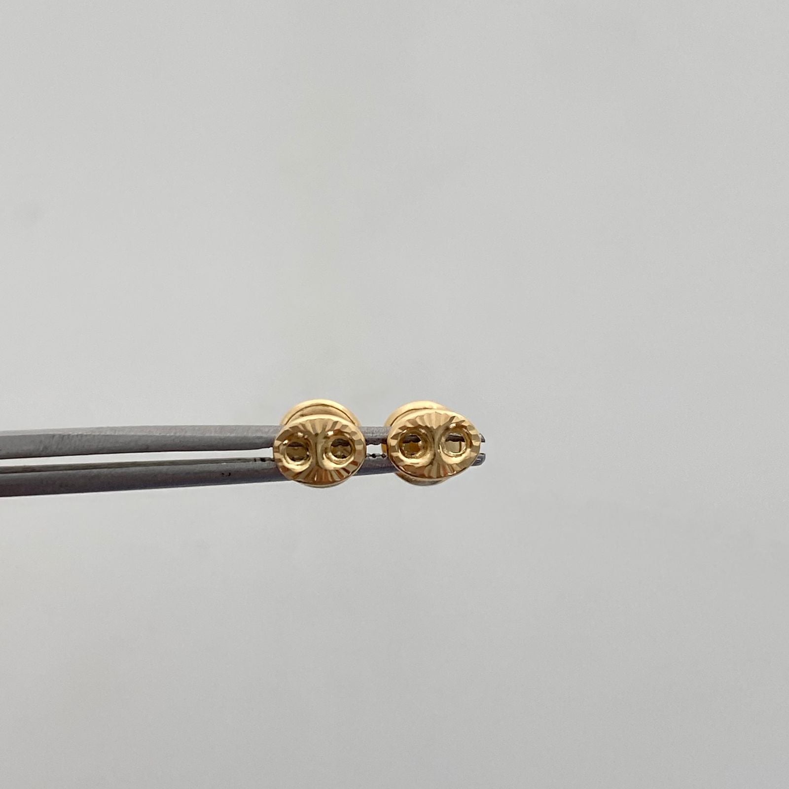 Topos Gc Diamanatado Oro amarillo 18k 0,5 Gr / 4,2 mm