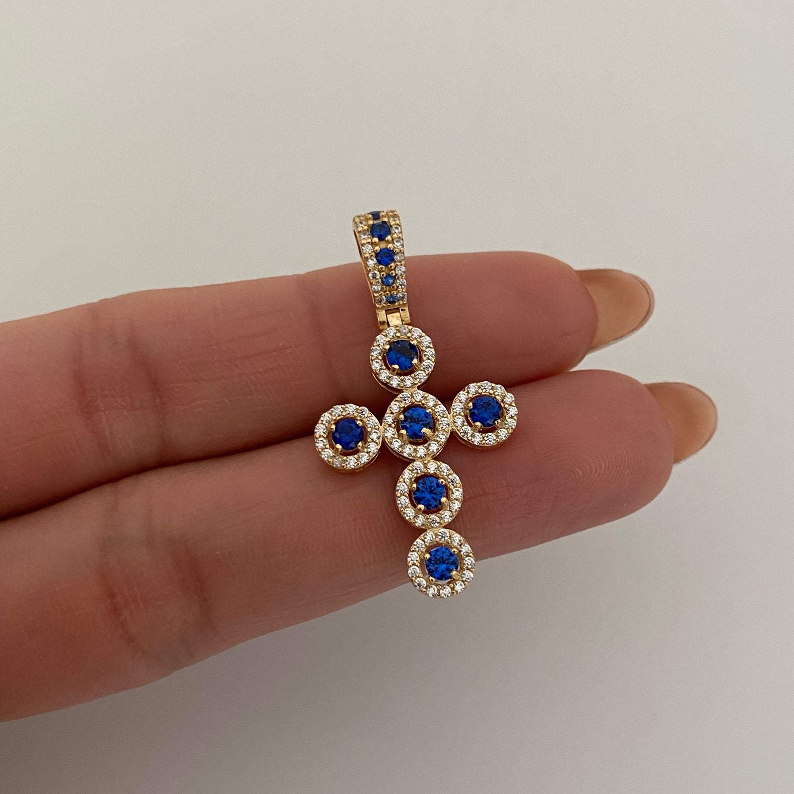 Dije cruz casting fondo azul Oro amarillo 18k 3,6 Gr / 3,5 Cm