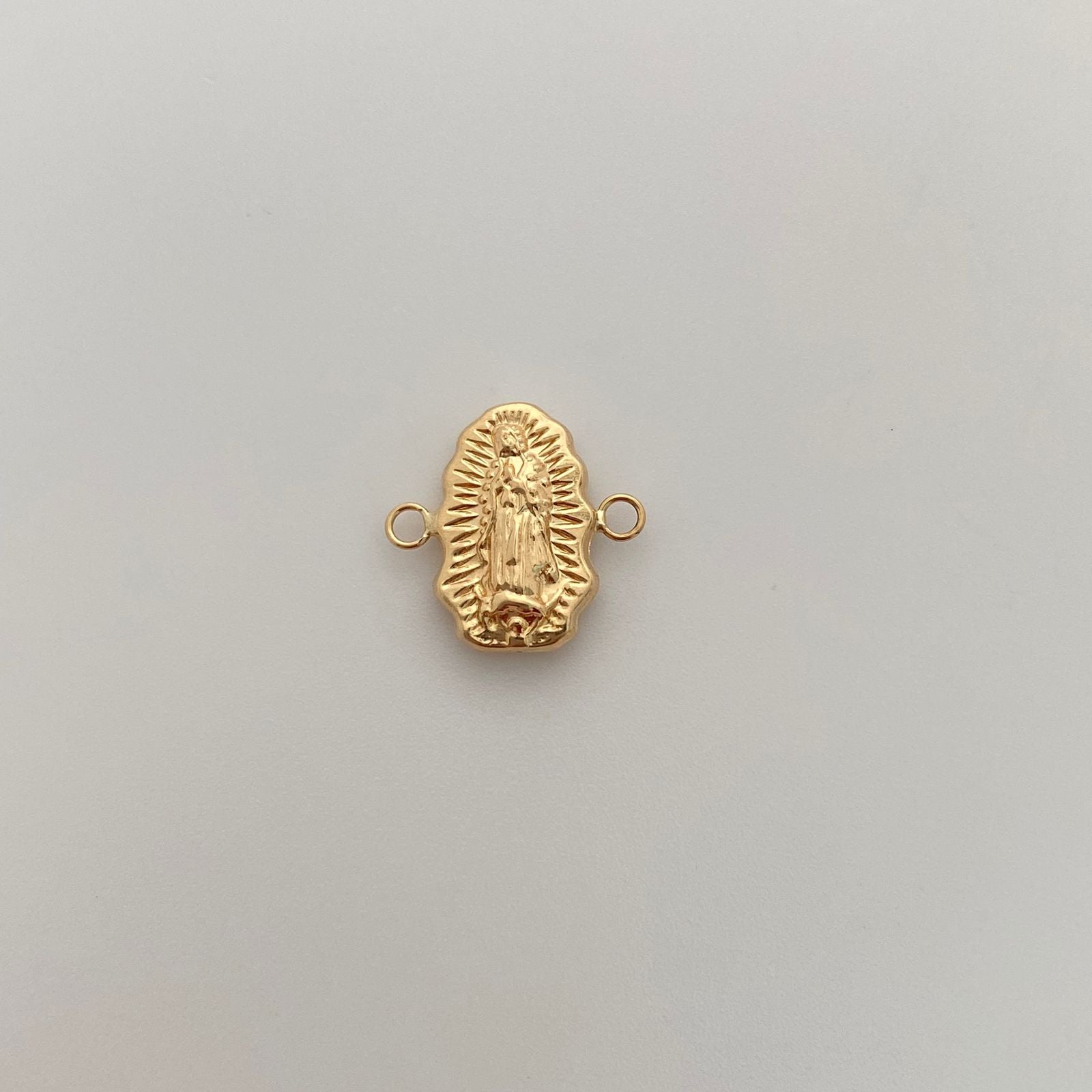 Herraje Guadalupe Silueta Oro amarillo 18k 0,85 Gr / 1,6 Cm