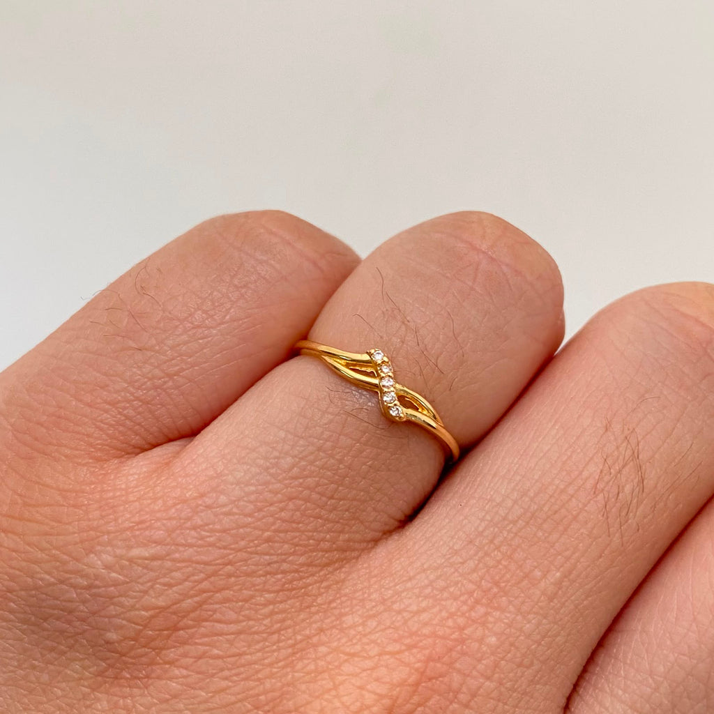 Anillo Fila Circones Oro amarillo 18k / Talla 5 / 1,1 Gr / 1,1 mm
