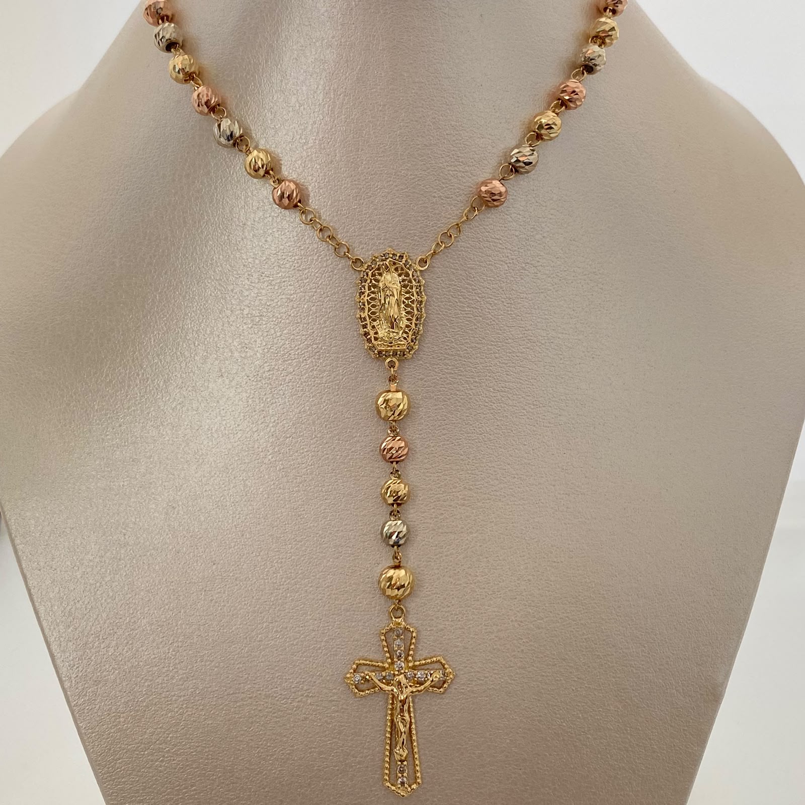 Rosario Virgen de Guadalupe Casting Tres oros 18k 15,35 Gr / 4,9 mm / 60 Cm