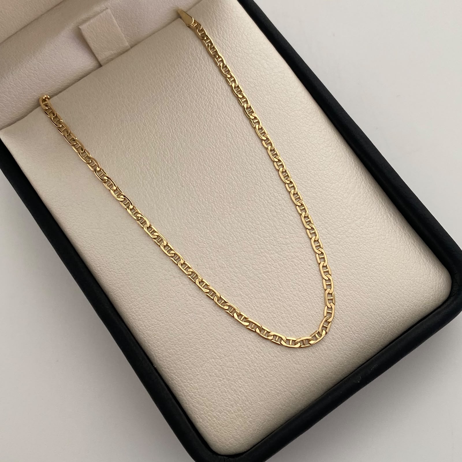 Pulso It Escalera Plana Oro amarillo 18k 1,45 Gr / 2,3 mm / 19,4 Cm