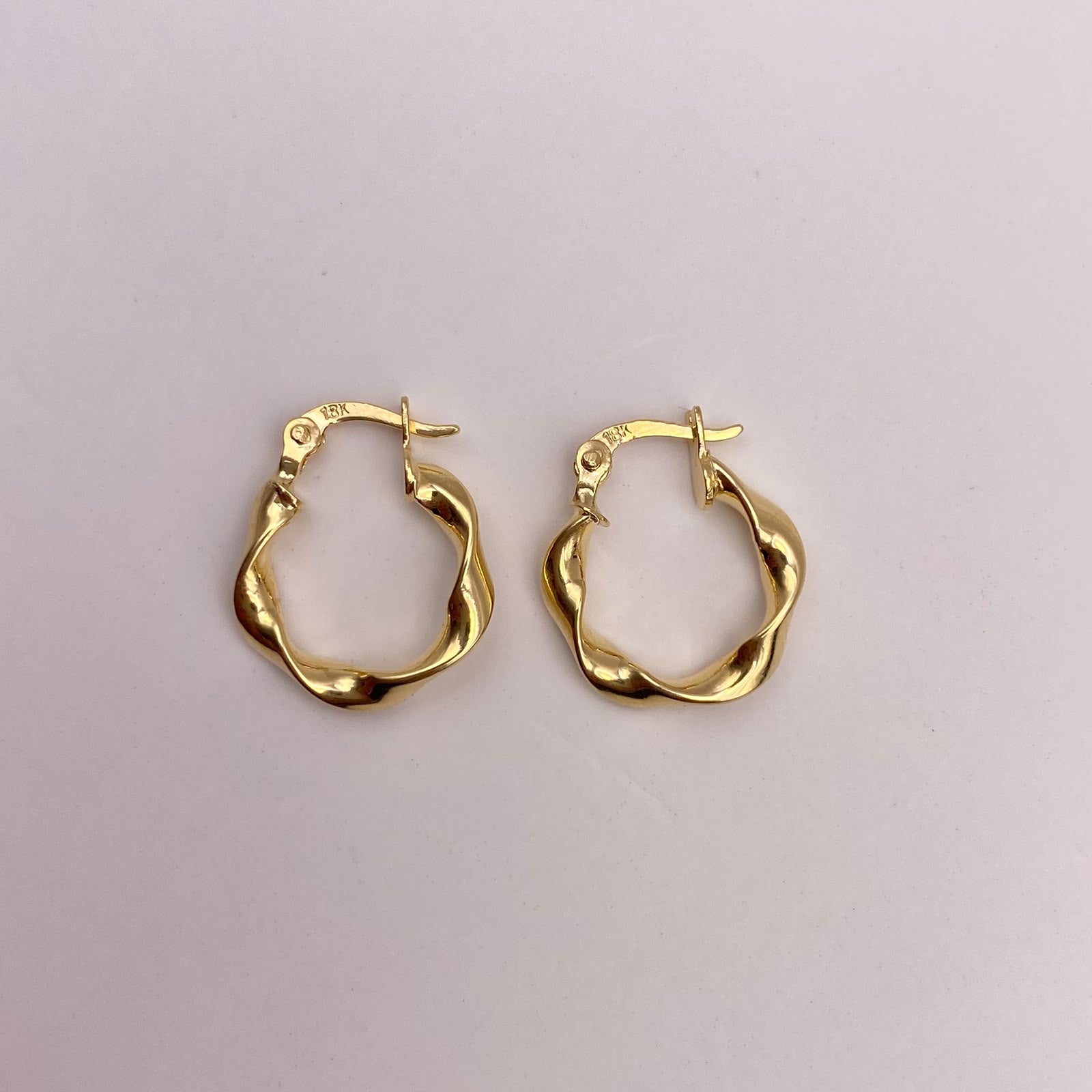Candonga entorchada Oro amarillo 18k 1,21 Gr / 1,6 Cm