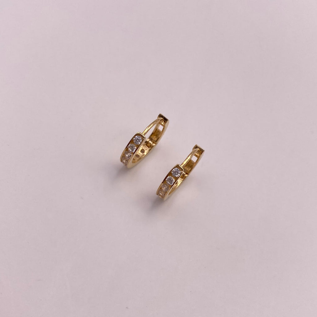 Candonga Tipo huggies Oro amarillo 18k 1,15 Gr / 1 Cm