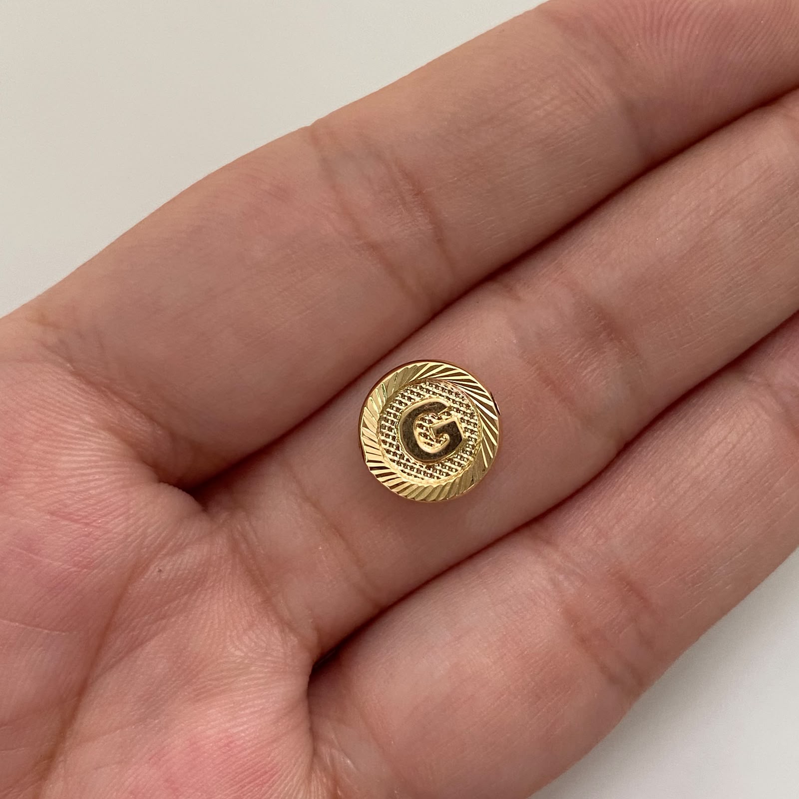 Herraje Letra G Diamantado Oro amarillo 18k 0,5 Gr / 1,1 Cm