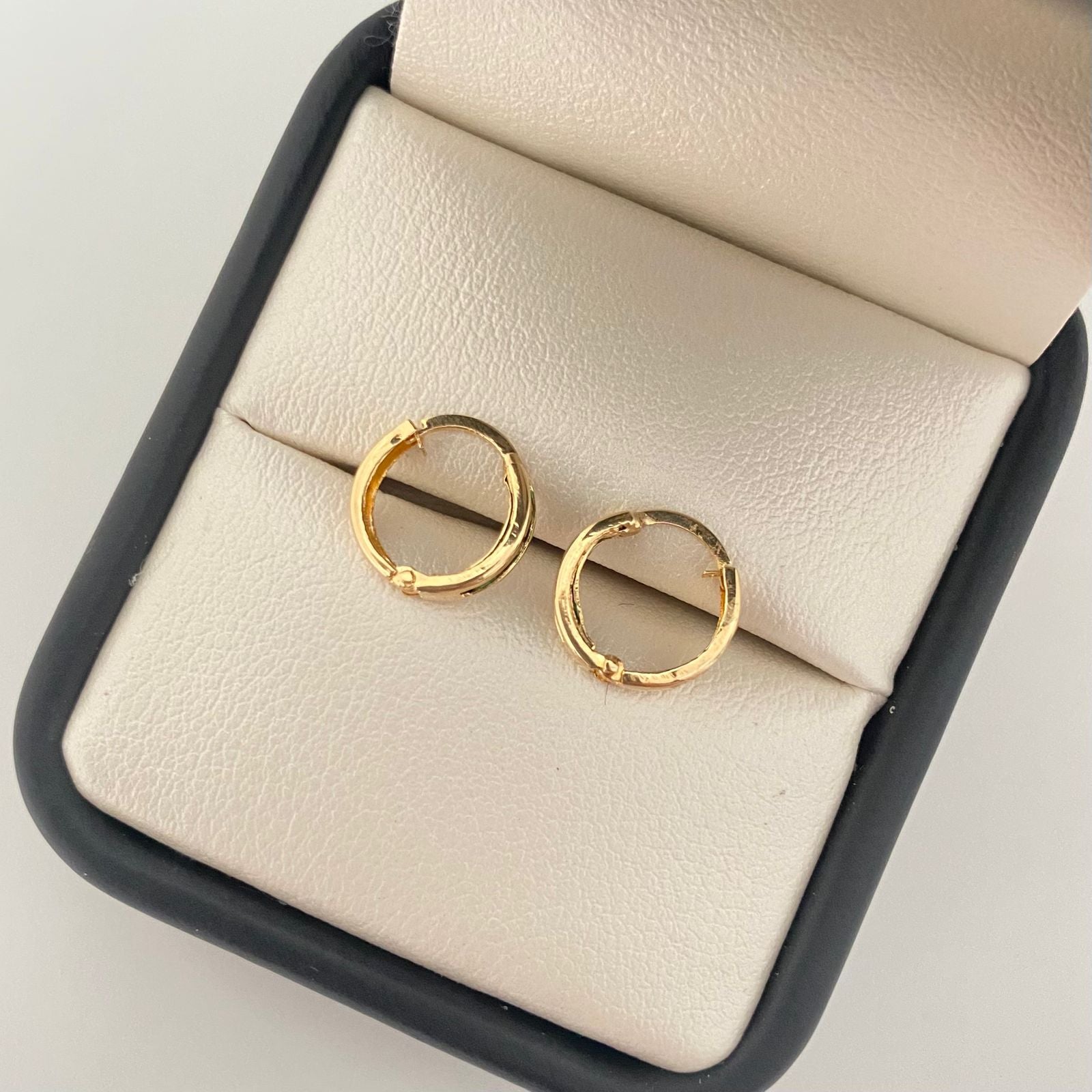 Candonga mini linea casting verde Oro amarillo 18k 0,85 Gr / 1,0 Cm