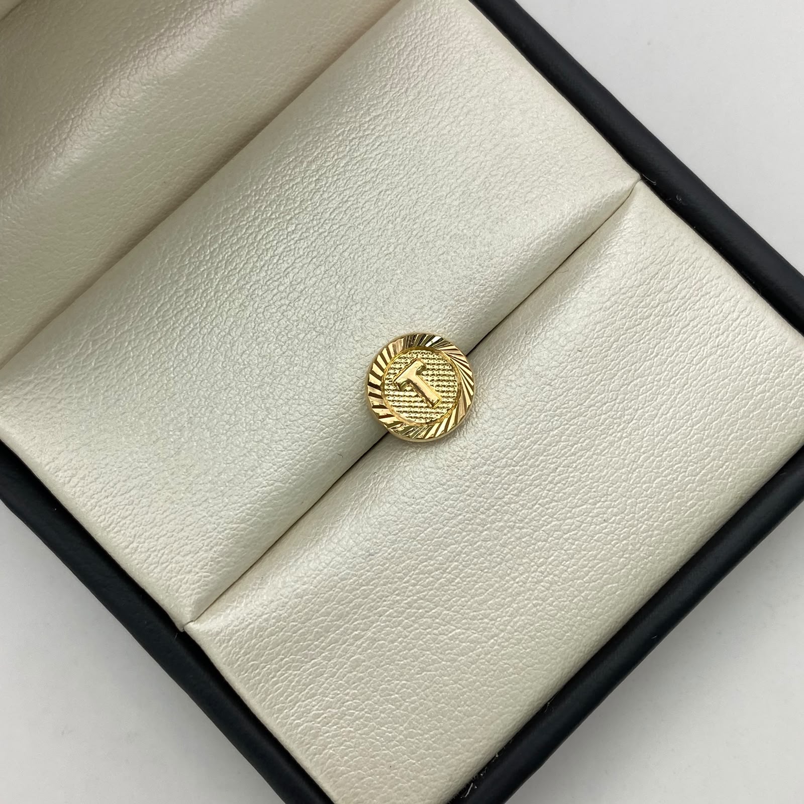 Herraje tambor letra t  Oro amarillo 0,5 Gr / 1 Cm